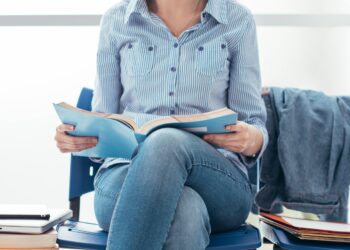 Kto może być nauczycielem współorganizującym?