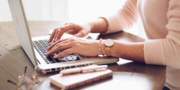 Odmowa zatwierdzenia arkusza przez organ prowadzący ze względu na konieczność wprowadzenia zmian