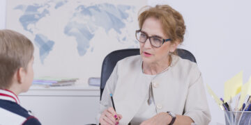 Usprawiedliwianie nieobecności ucznia – stanowisko UODO