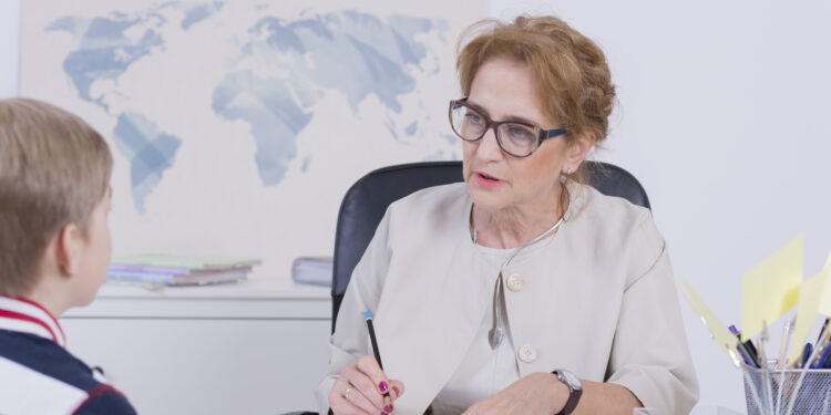 Usprawiedliwianie nieobecności ucznia – stanowisko UODO