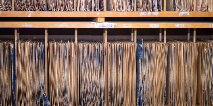 Archiwizacja dzienników zajęć oraz innych dokumentów szkolnych