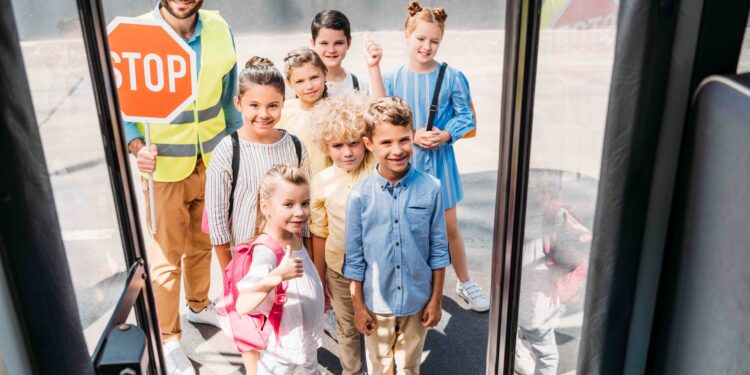Standardy ochrony małoletnich w organie prowadzącym przy organizowaniu dowozu