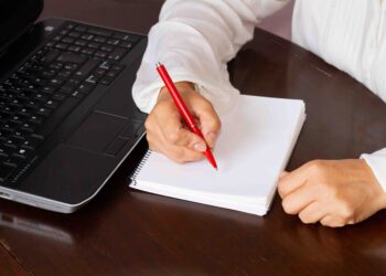 Sygnalista w oświacie w pytaniach i odpowiedziach – cz. III