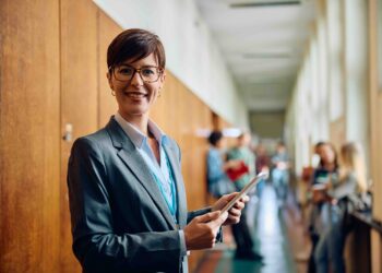 Uczeń z orzeczeniem o potrzebie kształcenia specjalnego – zasady postępowania dyrektora i nauczycieli