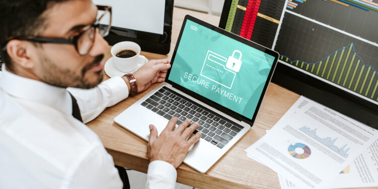 Bon na zakup laptopa dla nowych grup nauczycieli