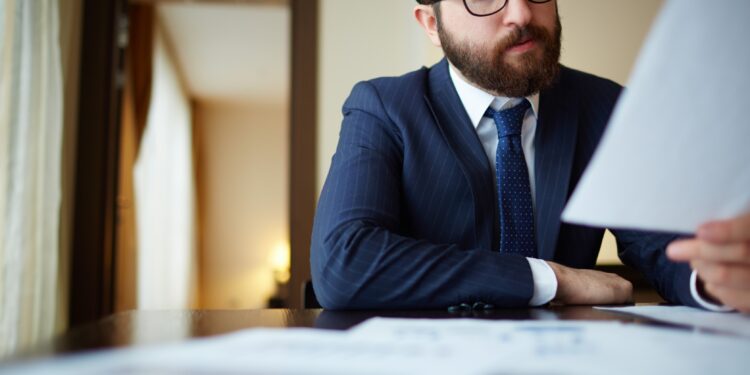 Sprawozdanie z nadzoru pedagogicznego za rok szkolny 2024/2025 – co musi zawierać?