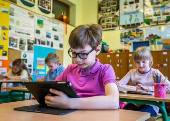 Cyfrowy Uczeń 2026 – do kiedy składać wniosek oraz jakie kwoty i na co można uzyskać?